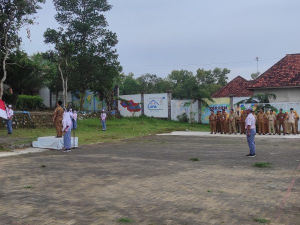Terbentuknya Generasi penerus Pengurus OSIS SMKN 1 Robatal